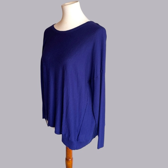 Eileen Fisher 100% merino wool lightweight blue sweater large - Picture 4 of 10